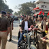 गाजीपुर में ट्रैफिक पुलिस और एनसीसी कैडेट्स सड़क पर उतरे, 347 का काटा चालान