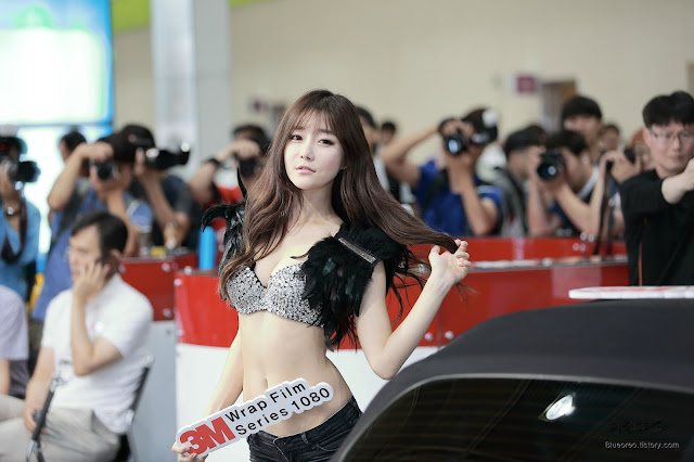 1 Choi Seul Ki - 2015 Seoul Auto Salon - very cute asian girl-girlcute4u.blogspot.com