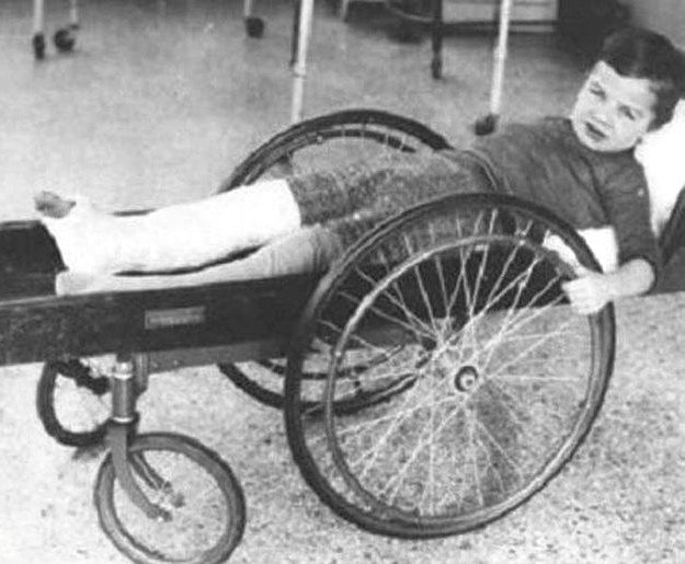 1915 wheelchair