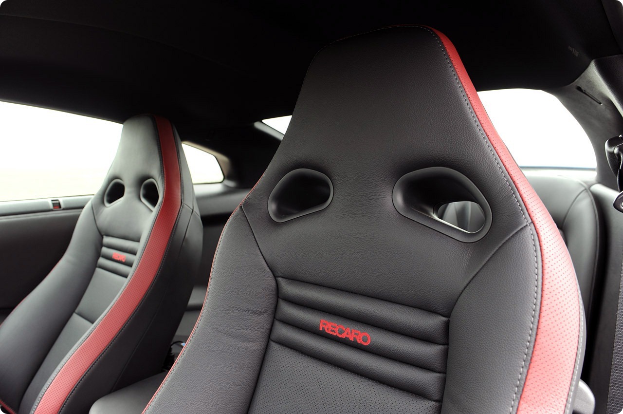 Nissan Gtr 2012 Black Edition. Nissan GT-R Black Edition: Now