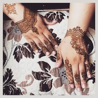 Small_jewellers_mehndi_design_for_Eid