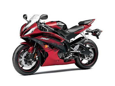 Yamaha_YZF-R6_2011_Red_1024x768_Front_Angle_02