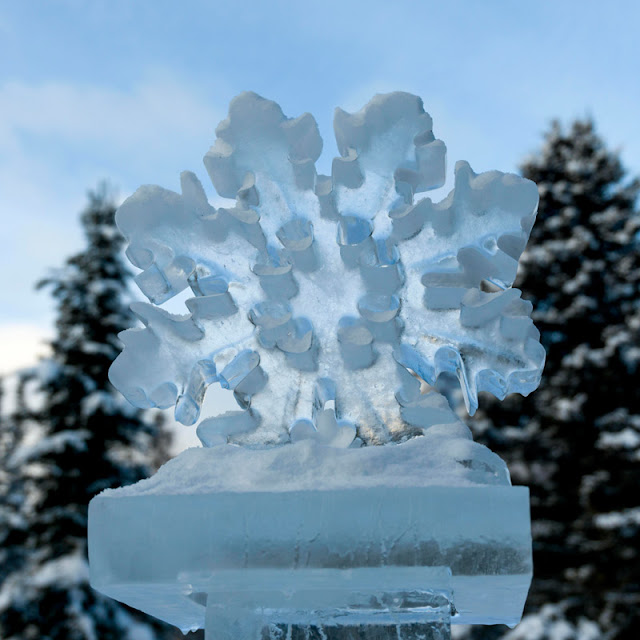 an ice sculpture of a snowflake