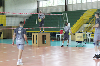 Treino do Farma Conde Vôlei São José