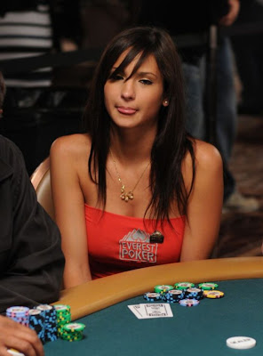 girls and poker