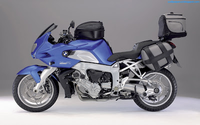 Blue Sports Bike Widescreen Wallpaper