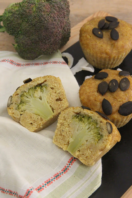 Muffins surprise au brocoli, curry et coco vegan