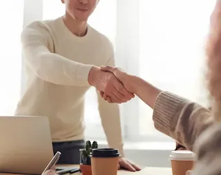 Men in Australia twice as likely to be paid more than women_ichhori.com