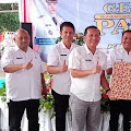 Pemdes Pasirjengkol Mendapatkan Award Sebagai Penyumbang Zakat Infaq Sedekah (ZIS) Tertinggi Diwilayah Kecamatan Majalaya