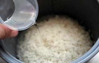 Rice-washing.jpg