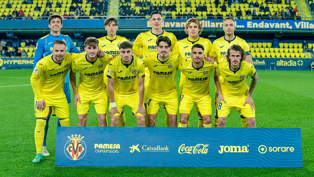 📸VILLARREAL C. F. B 📆18 diciembre 2023 ⬆️Iker Álvarez, Lanchi, Stefan Leković, Jorge Pascual, Pablo Íñiguez. ⬇️Javi Ontiveros, Carlo Adriano, Alex Forés, Aitor Gelardo, Dani Tasende, Carlos Romero. VILLARREAL C. F. B 1 🆚 REAL VALLADOLID C. F. 0 Lunes 18/12/2023, 21:00 horas. Campeonato de Liga de 2ª División, jornada 20. Villarreal, Castellón, estadio de La Cerámica: 1.196 espectadores. GOLES: ⚽1-0: 22’, Alex Forés.