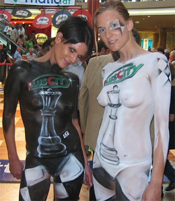 couple models paint airbrush