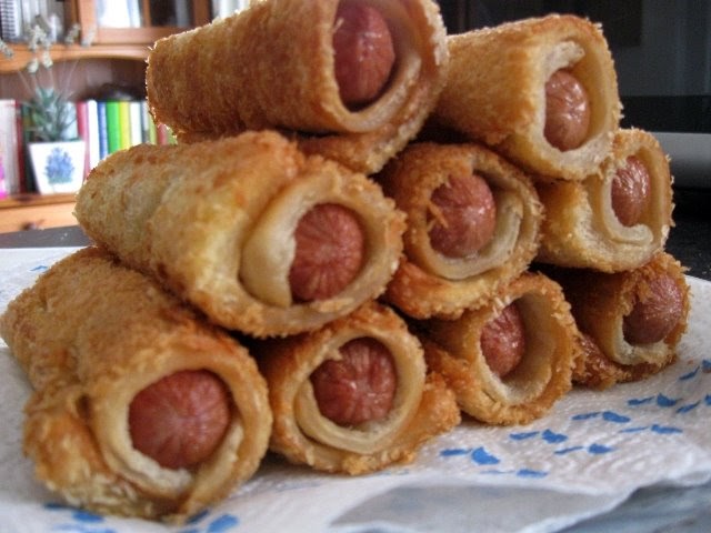 -: Sausage Roll Cheese