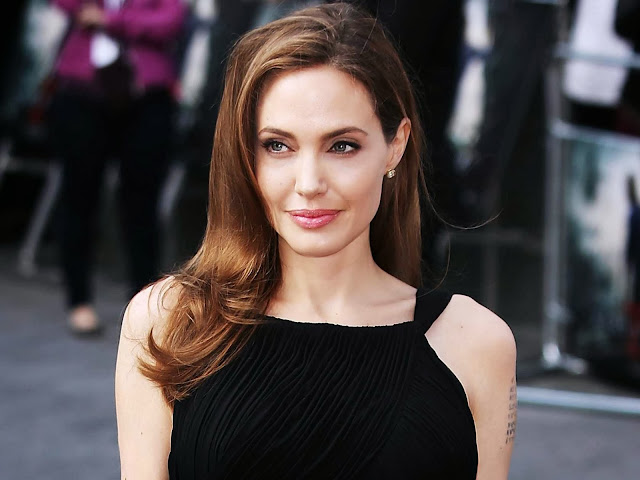 Angelina Jolie Wallpapers Free Download