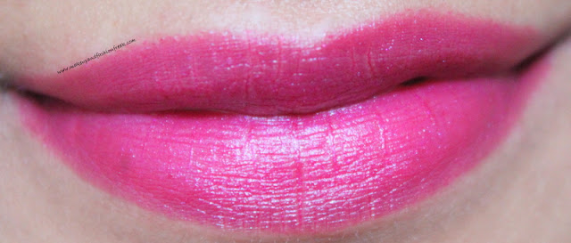 Collection Exclusive Pinks By Color Riche Lipsstick in JLo's Delicate Rose