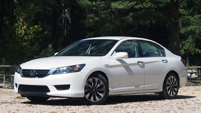 Exterior Honda Accord Hybrid Design is the best in US and UK