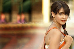 Genelia Cute WAllpaper