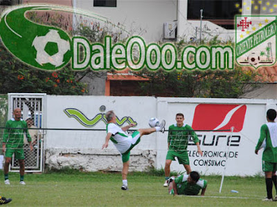 Oriente Petrolero - Fútbol Tenis en San Antonio - Club Oriente Petrolero