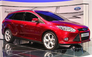 2012 Ford Focus Wagon Six-Speed Dual-Clutch Automatic (aka PowerShift) Transmission with 2.0-liter Diesel Engine