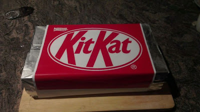 Cara Membuat Coklat Kit Kat Gergasi Di Rumah