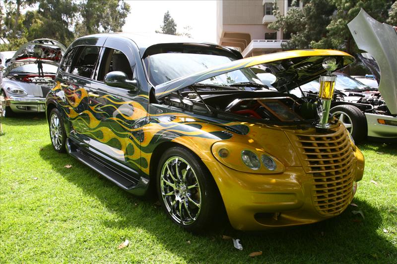 PT Cruiser gaudy mods galore