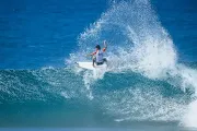 wsl billabong pro pipeline 2023 surf30 Rio Waida 23Pipe EQ7A6872 Brent Bielmann