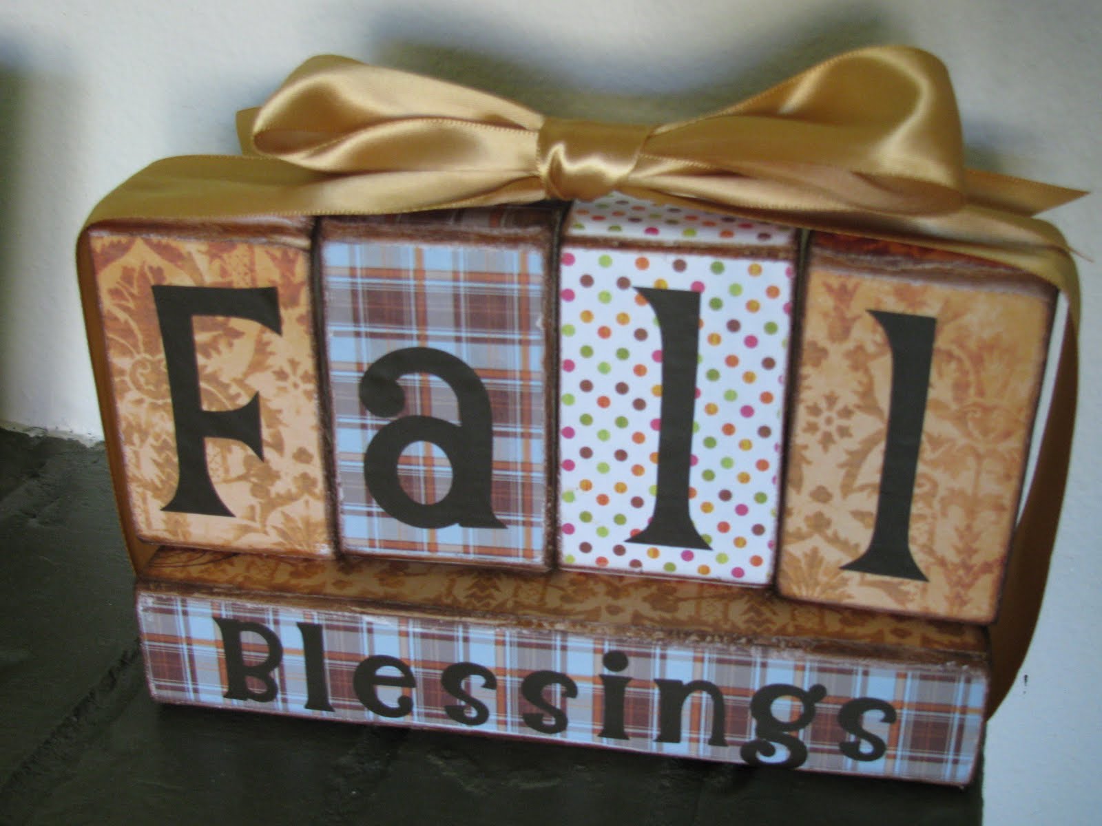 My Crafty Playground: Fall Blessings/Give Thanks Wood block decor