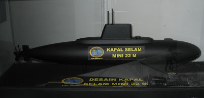 Maket Kapal Selam Mini TNI-AL