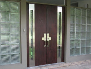 Rancang Bangun Pintu  Rumah Minimalis Menurut Posisinya