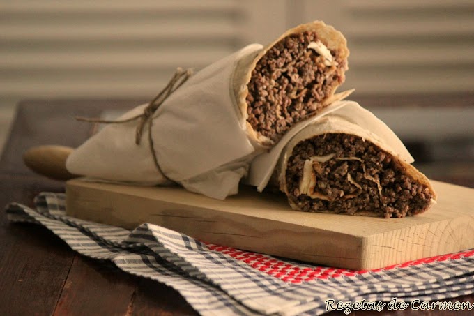 Wrap de pan lavash con carne y queso