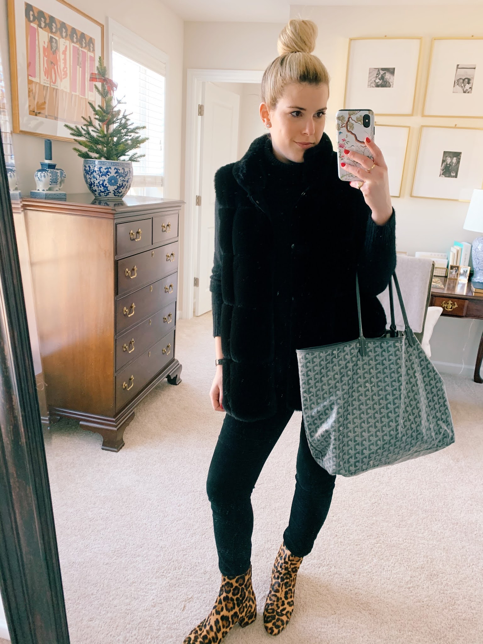 Goyard Saint Louis GM Review — Girls' Guide to Glitz