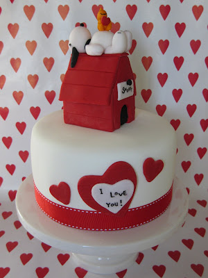 fondant valentines day cakes