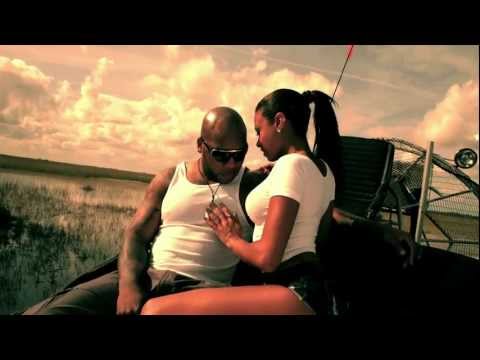 flo rida wild ones sia video: Flo Rida ft. Sia - Wild Ones