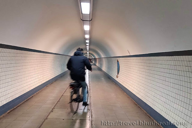 Free things to do in Antwerp St.Anna's Escalator & tunnel