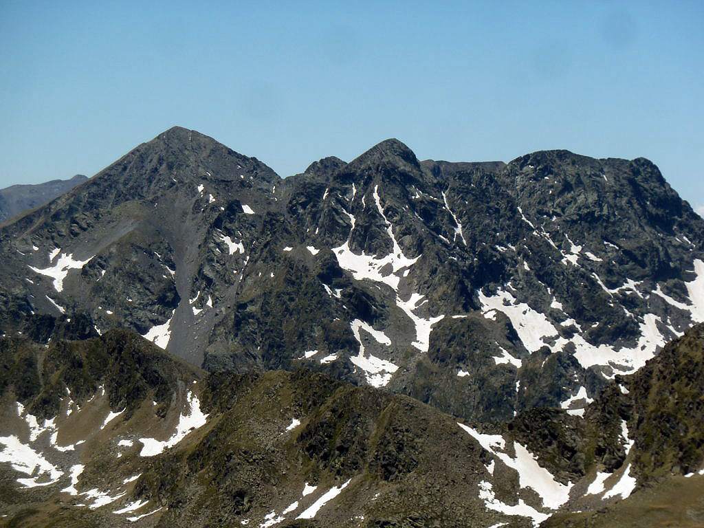 TRISTAINA, 2.878m (El guardián de los lagos) P1230123%20%28FILEminimizer%29