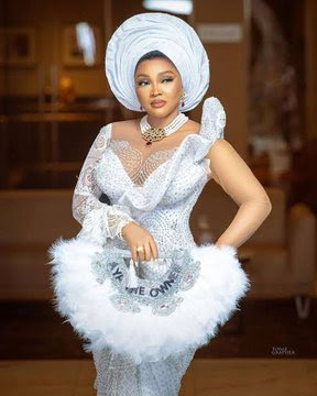 Mercy Aigbe White Native Looks