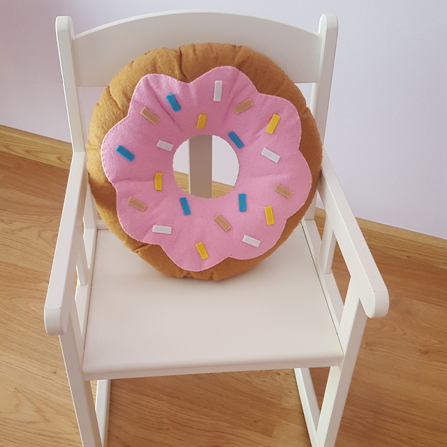 Donut pillow sewing pattern