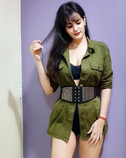 Arshi Bharti Hot Images | Actress Arshi Bharti Hot & Latest Images | Arshi Bharti Hot & Sexy images | Arshi Bharti Tarak Mehta Ka Oolta Chashma Hot smiling pics