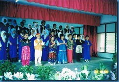 Hakim Okt 2002