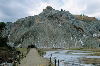 Espectacular entrada a la Mina de Sal de  Cardona