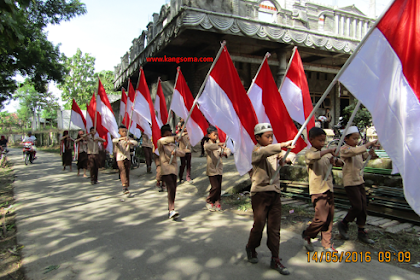 Latihan Persiapan Kirab Merah Putih PP. Nahrus Salamah Arumanis Jaken