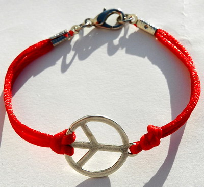 Bracelet With A Peace Sign1