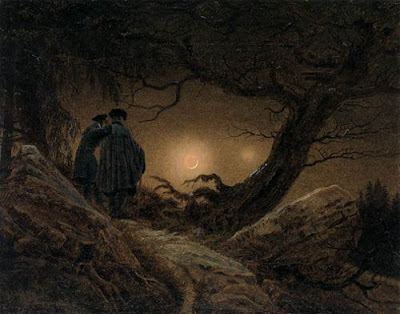 dos hombres mirando la luna