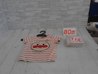 中古品　子供服　８０㎝　アンパンマンプリント　半袖Tシャツ　１１０円