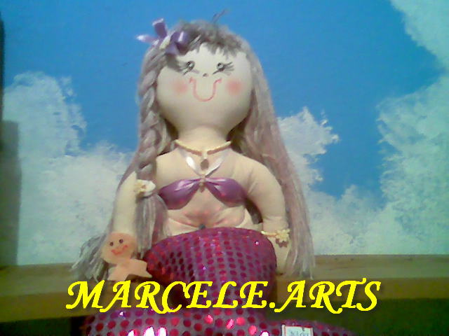 http://marcele-arts.blogspot.com/