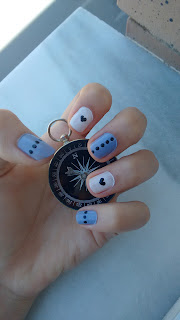 manicure, maquillaje, donuth, channel, dots, heart, corazón, pastel, pastel goth,