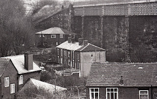 Houses and viaduct at Darcy Lever