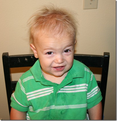 2010-09-10 Nate's first hair cut (2)