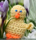 http://www.ravelry.com/patterns/library/easter-chicks