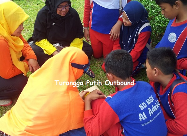 outbound turangga putih dieng bersama sd adzkiya